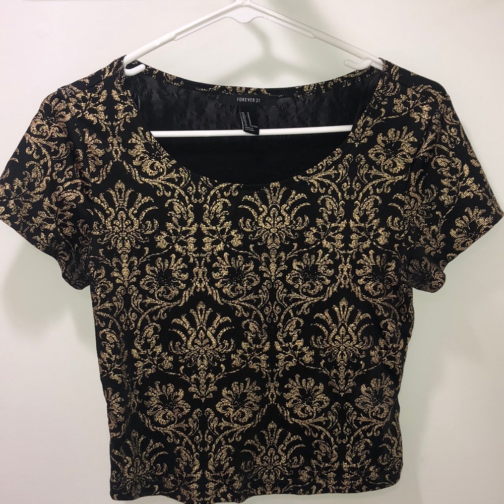Forever 21 stretchy crop top